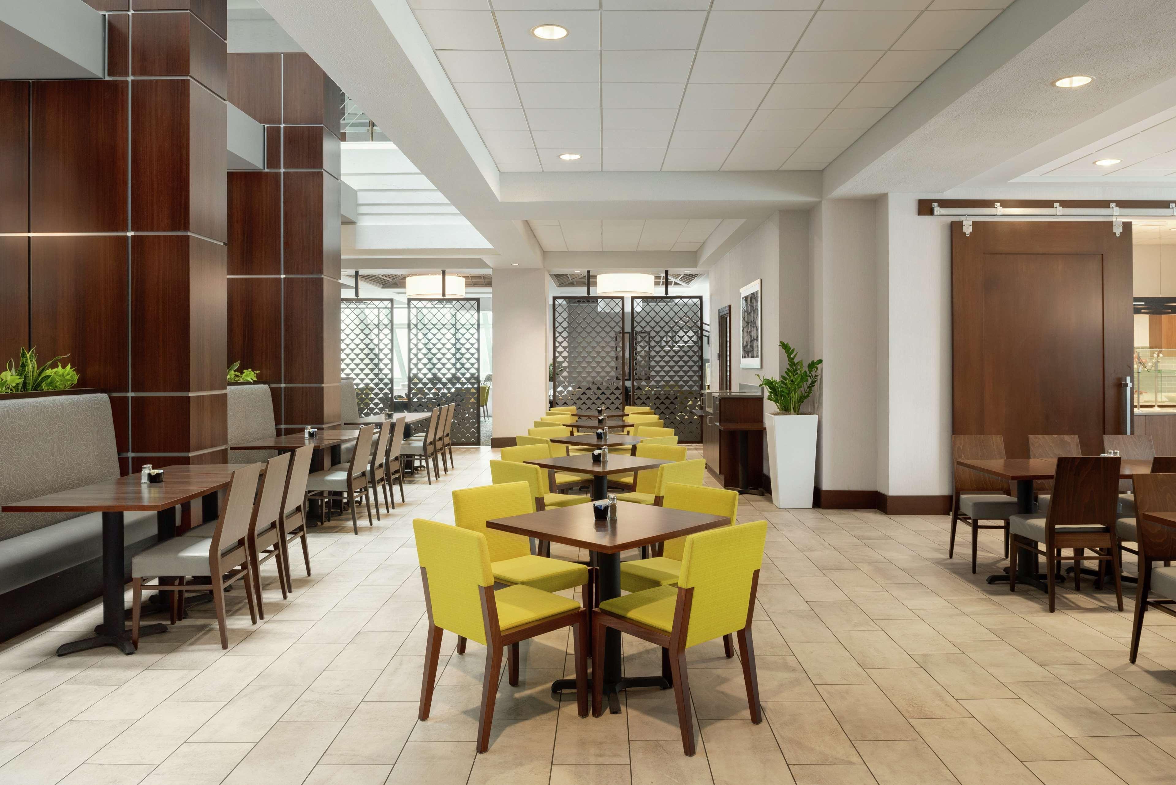 Embassy Suites By Hilton Indianapolis Downtown Kültér fotó